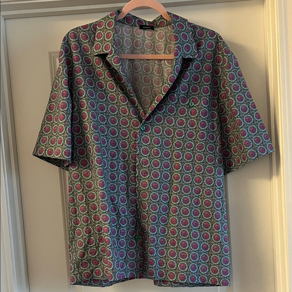 Men's Patterned Button Up Shirt
